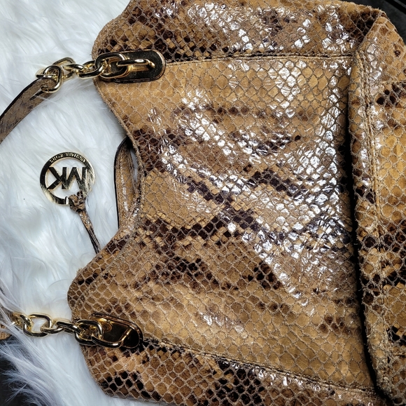 Michael Kor purse - Picture 2 of 7